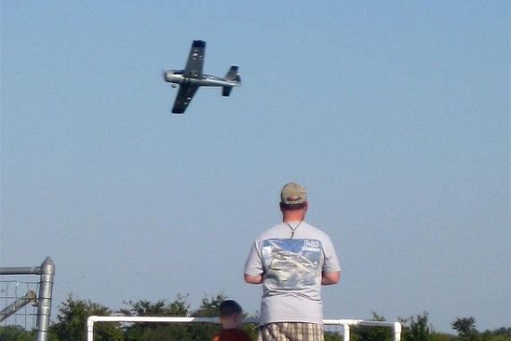 Ryan-and-Daddy-Flying